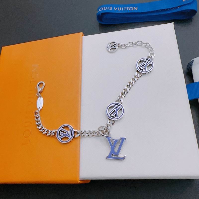 LV Bracelet 03lyr589 (1)